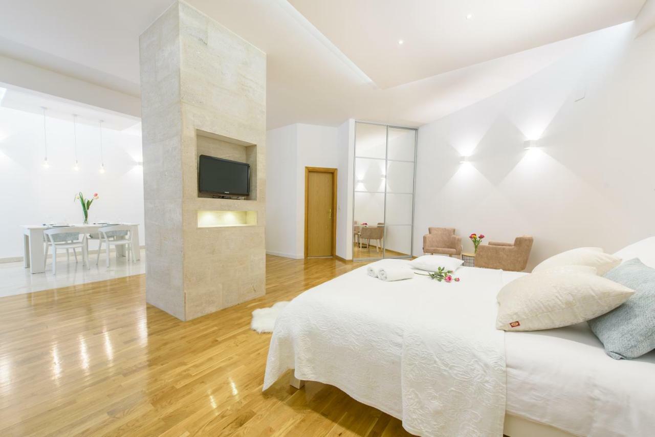 Deluxe Beach Apartments Renata Split Extérieur photo